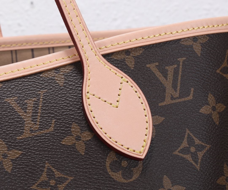 LV Shopping Bags